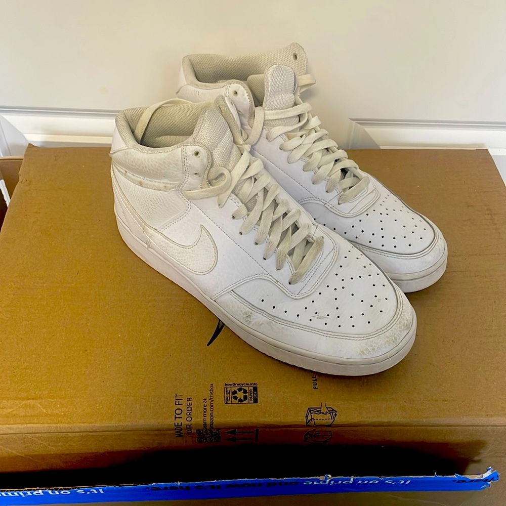 Nike Men's Court Vision Mid Sneaker